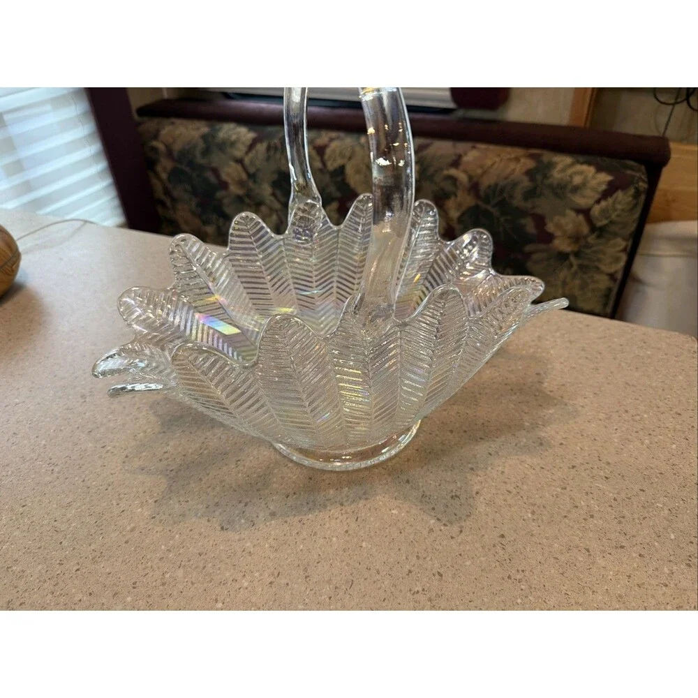 LE Smith Clear Glass Feather Pattern Basket Scalloped Edge Applied Handle. 13.5”